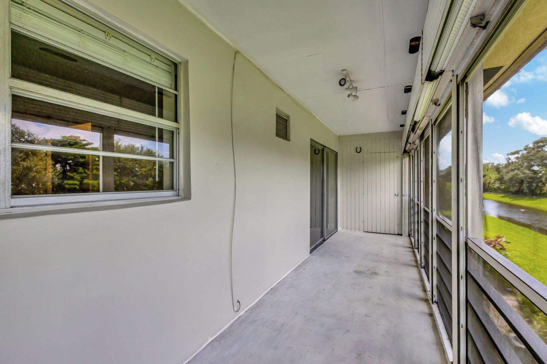 10789 N Military Trail, Unit 6, Palm Beach Gardens, FL 33410 Photo