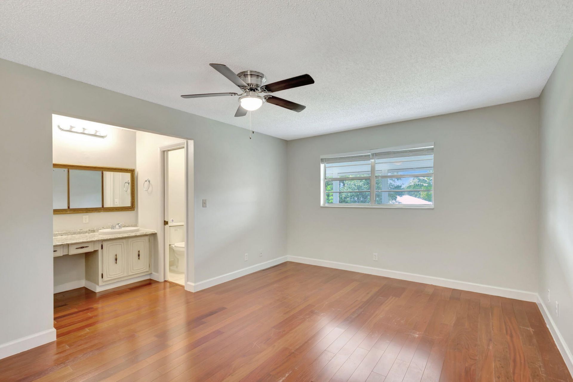 10789 N Military Trail, Unit 6, Palm Beach Gardens, FL 33410 Photo