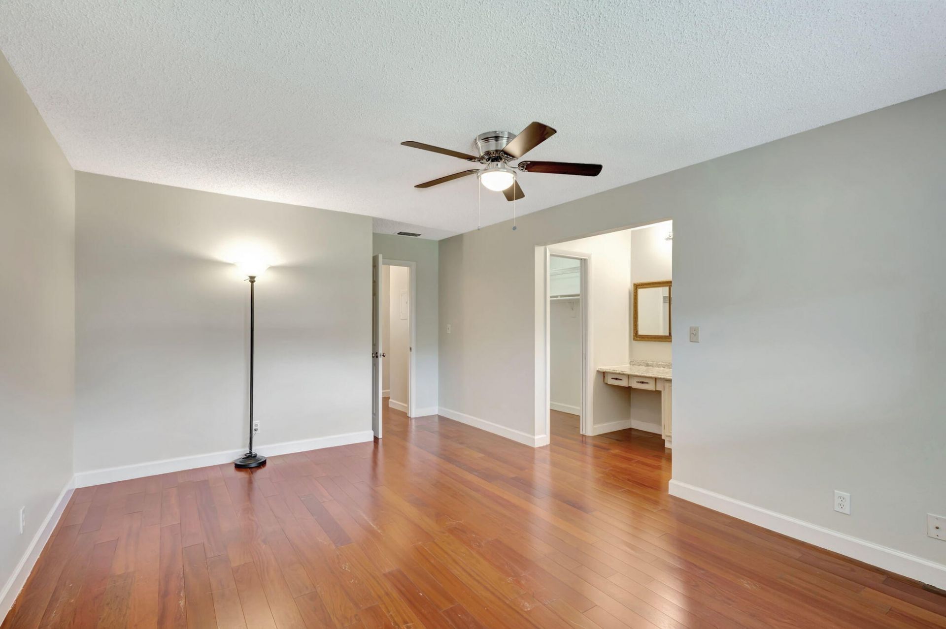 10789 N Military Trail, Unit 6, Palm Beach Gardens, FL 33410 Photo
