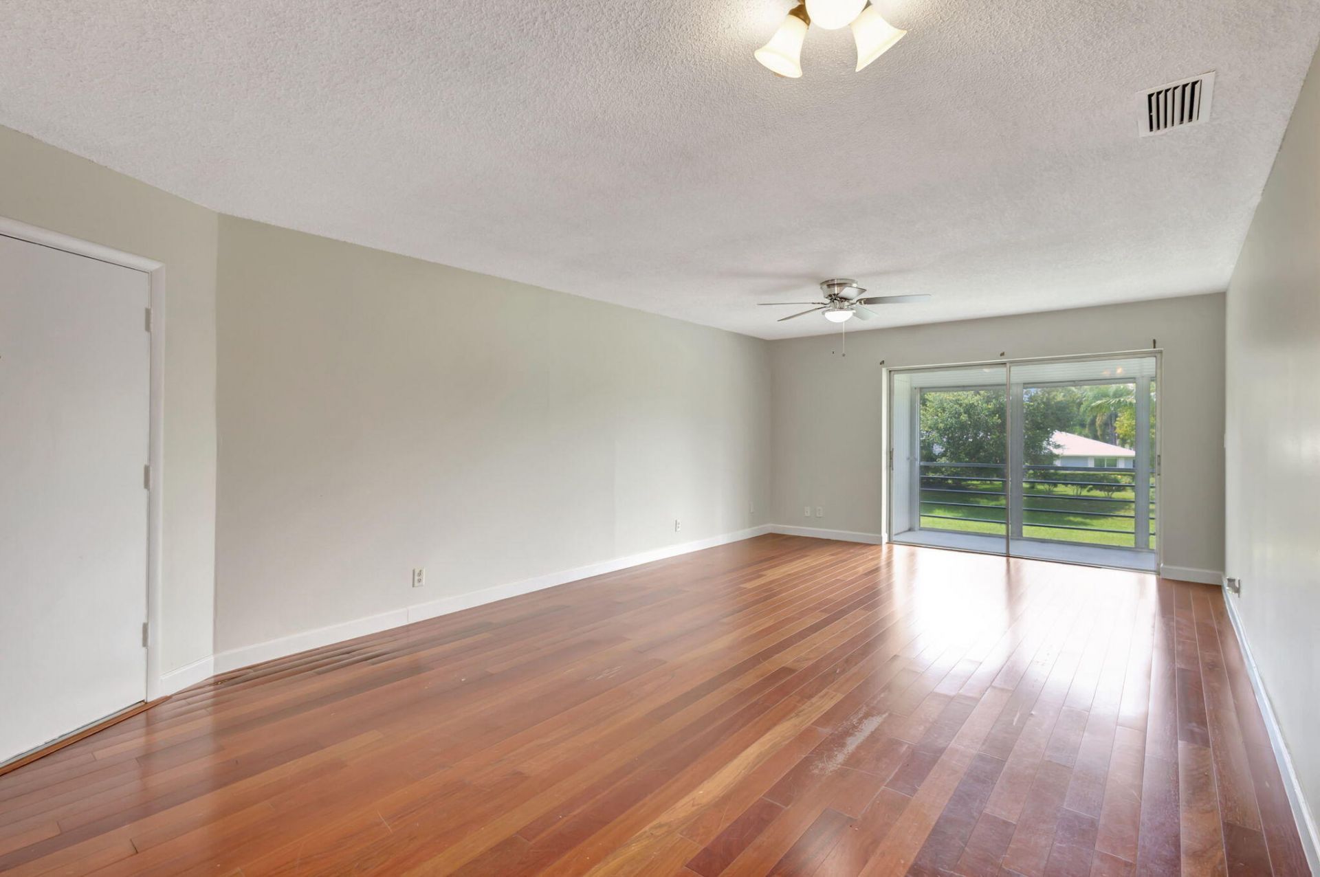 10789 N Military Trail, Unit 6, Palm Beach Gardens, FL 33410 Photo