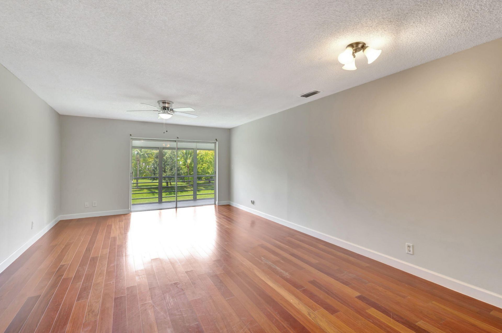 10789 N Military Trail, Unit 6, Palm Beach Gardens, FL 33410 Photo
