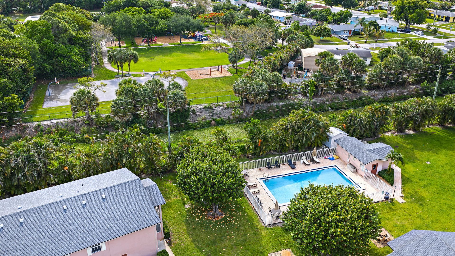 12386 Alternate A1a, Unit N7, Palm Beach Gardens, FL 33410 Photo