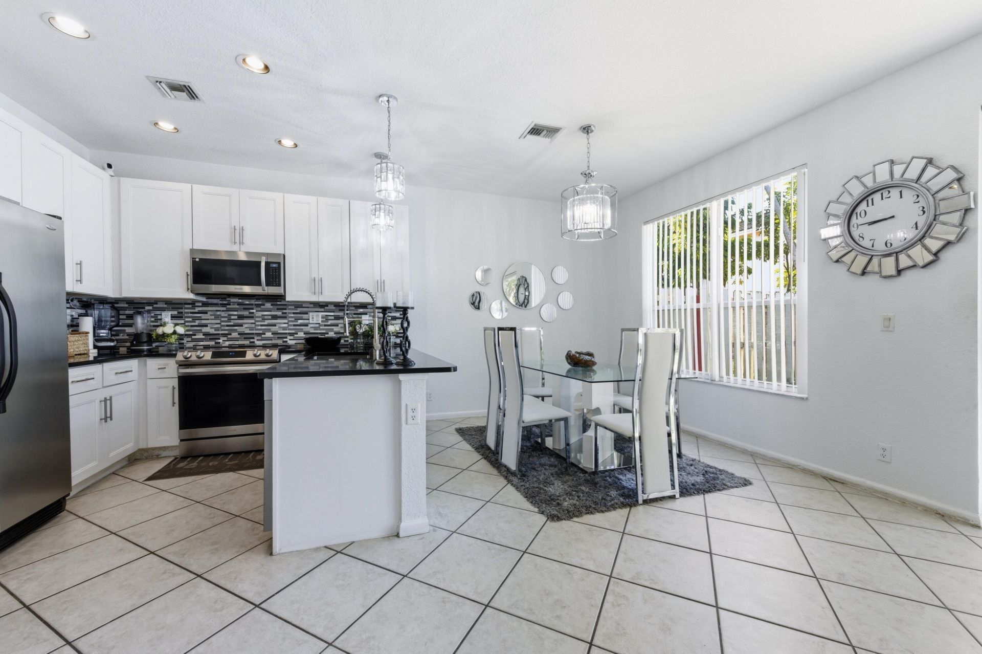 4162 Winnipeg Way, West Palm Beach, FL 33409 Photo