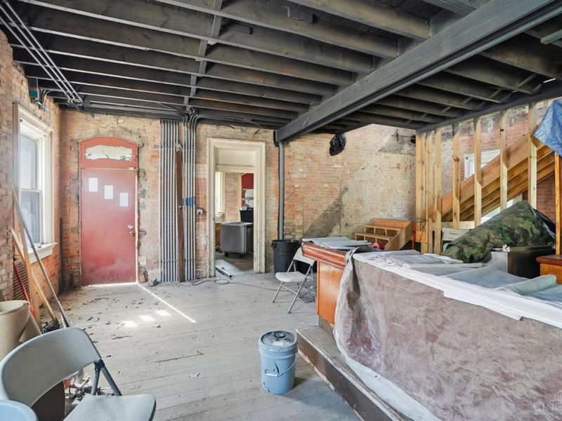 221 S B Street, Hamilton, OH 45013 Photo 6