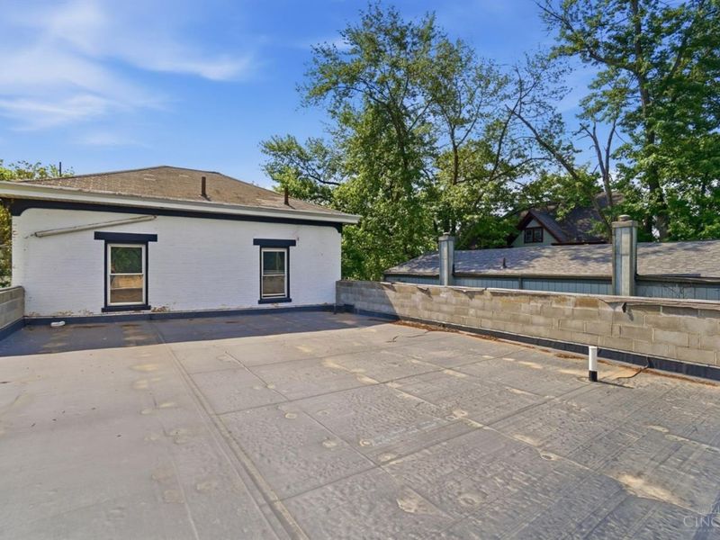 221 S B Street, Hamilton, OH 45013 Photo 9