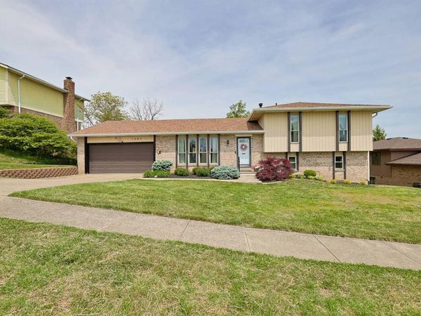 1285 Elizabeth Drive, Hamilton, OH 45013