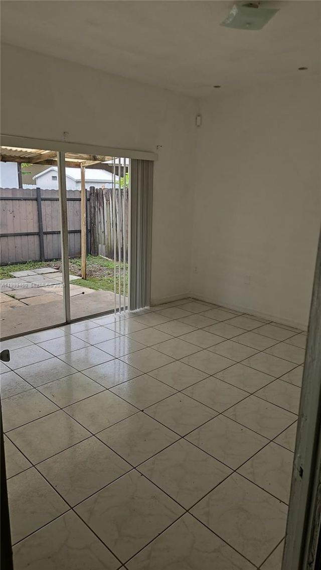 6993 W 5th Ct , Unit 6993, Hialeah, FL 33014 Photo