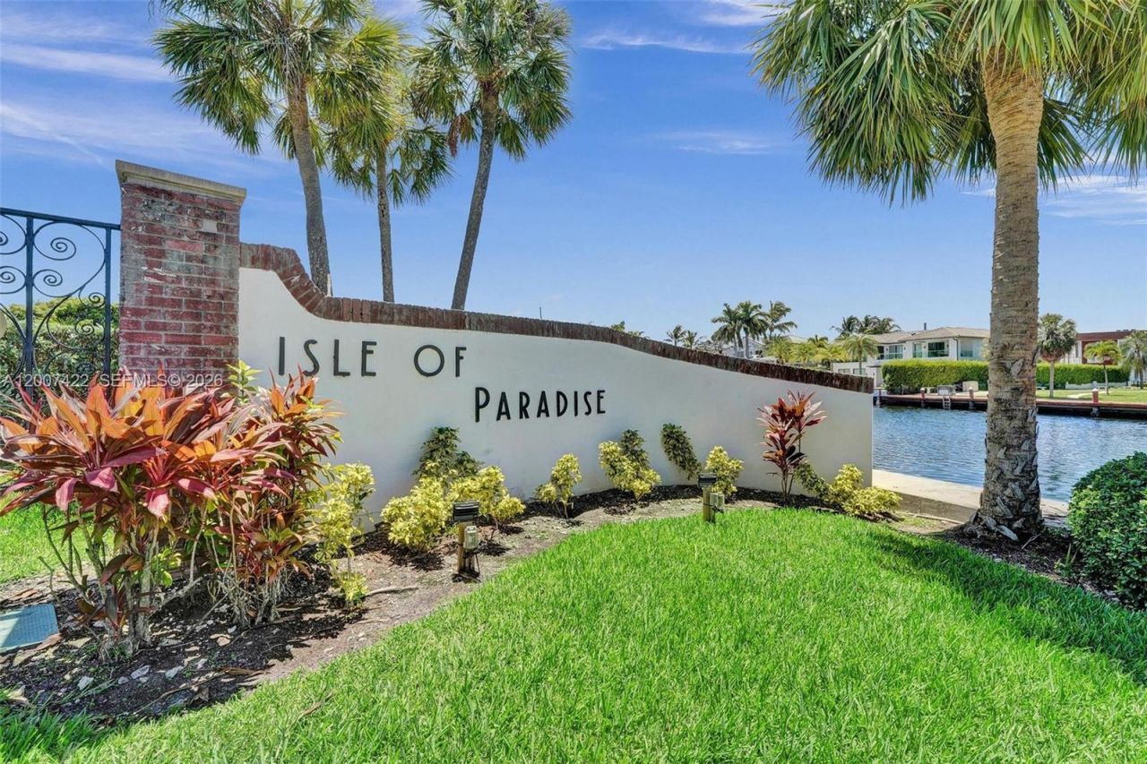 455 Paradise Isle Blvd, Unit 104, Hallandale Beach, FL 33009 Photo