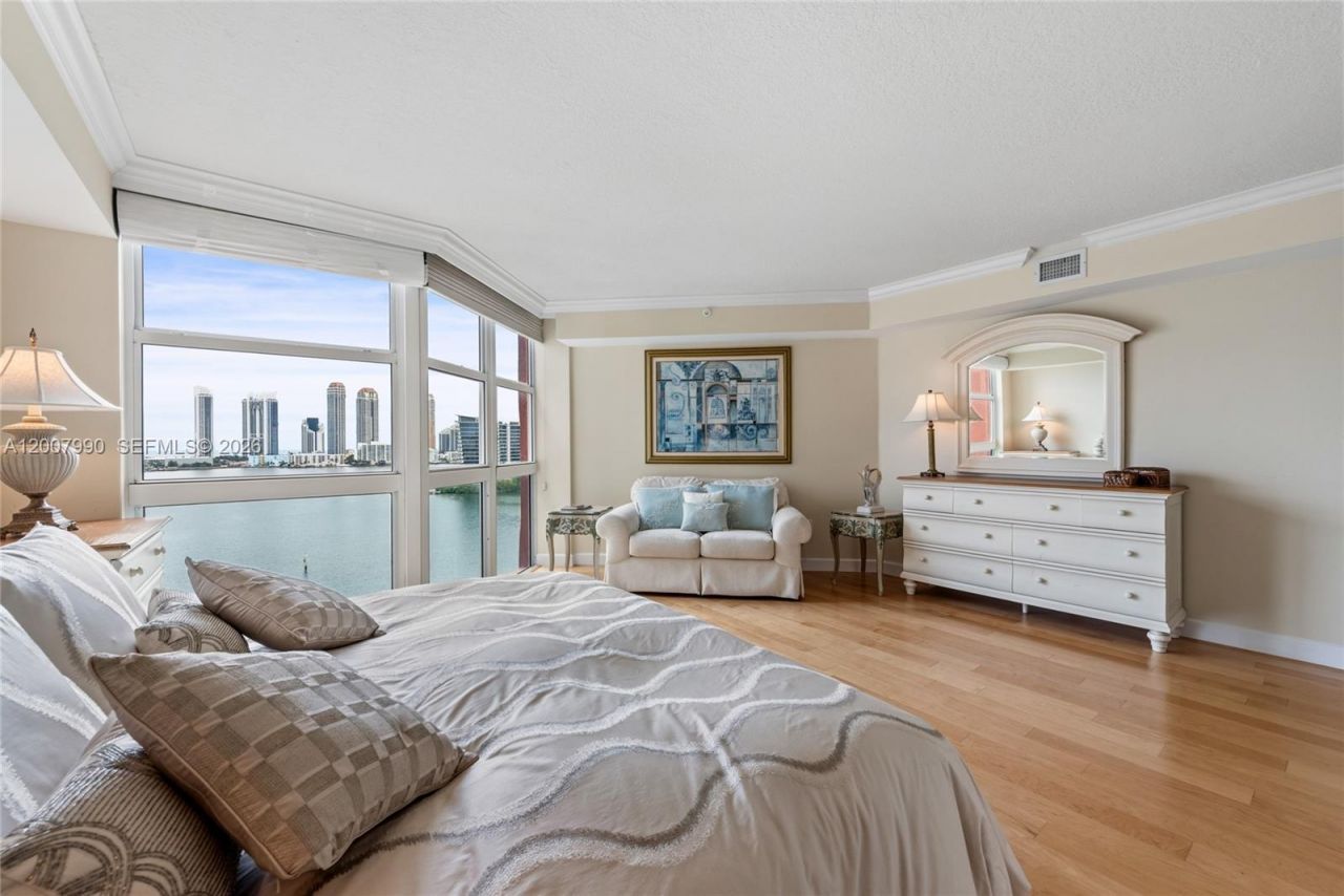 3370 Hidden Bay Dr, Unit 1213, Aventura, FL 33180 Photo
