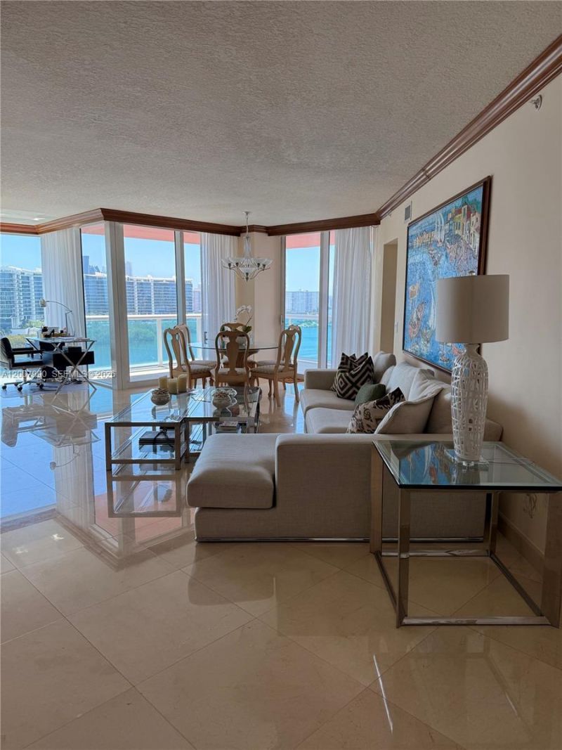 3370 Hidden Bay Dr, Unit 1213, Aventura, FL 33180 Photo