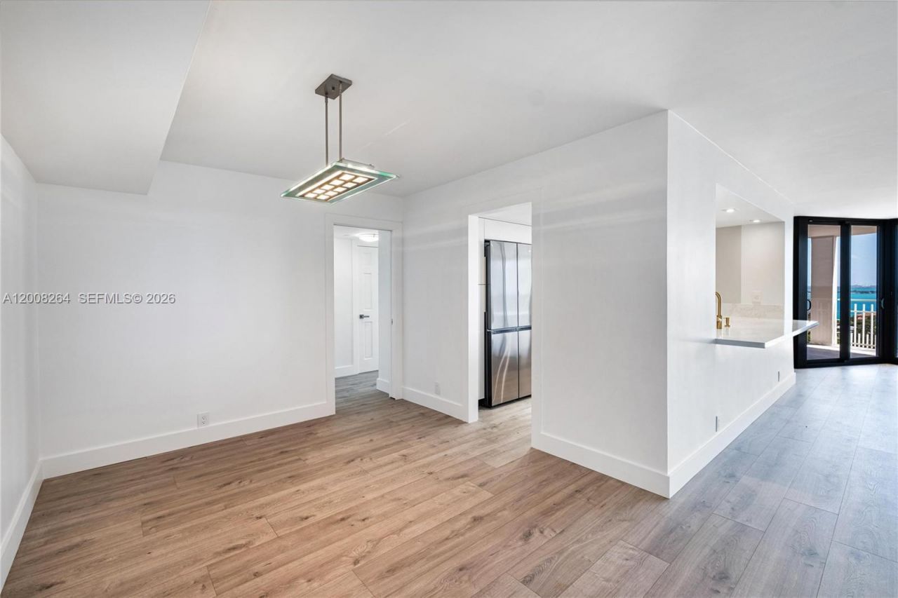 2000 Towerside Ter , Unit 1506, Miami, FL 33138 Photo