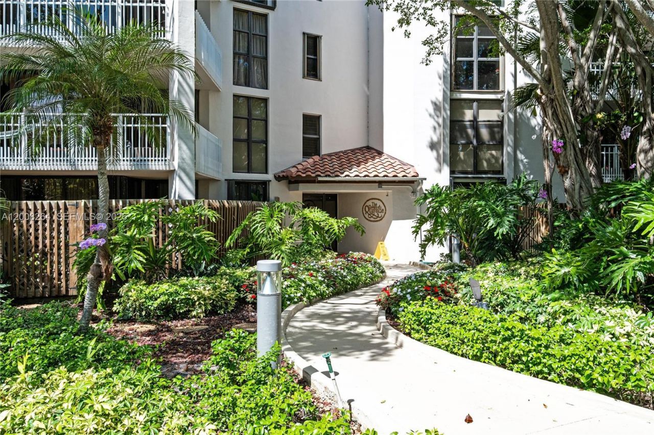 2000 Towerside Ter , Unit 1506, Miami, FL 33138 Photo