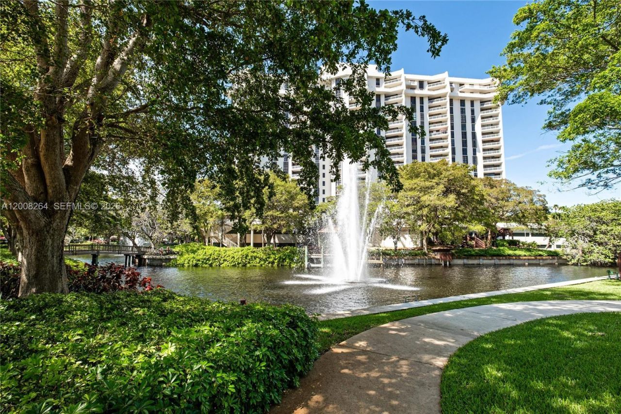 2000 Towerside Ter , Unit 1506, Miami, FL 33138 Photo