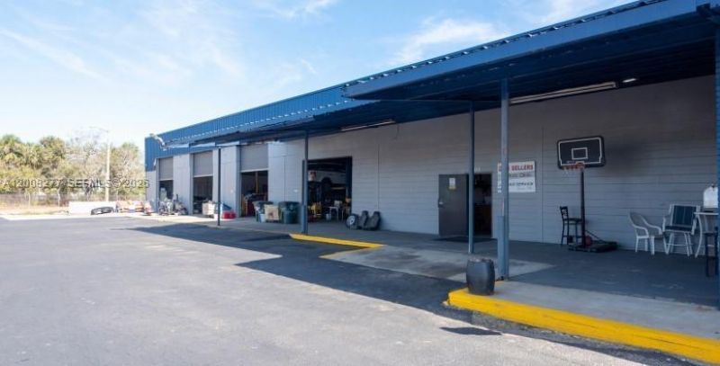 405 N Charles St , Daytona, FL 32114 Photo