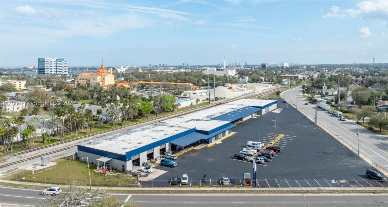 405 N Charles St , Daytona, FL 32114 Photo
