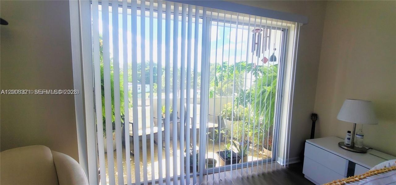 2200 Park Ln , Unit 302, Hollywood, FL 33021 Photo
