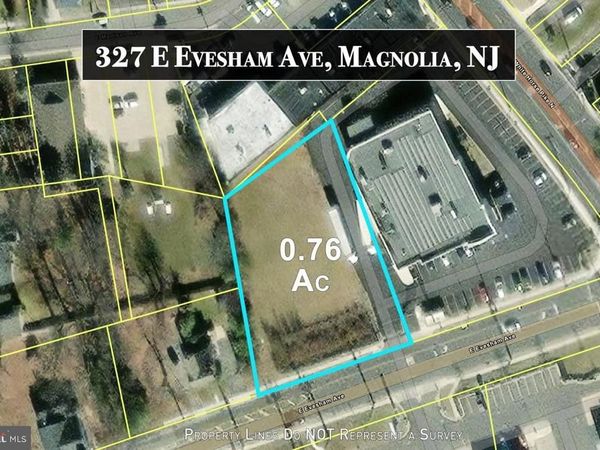 327 E EVESHAM AVENUE , MAGNOLIA, NJ 08049