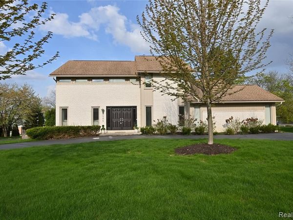 6020 Orchard Ridge Court, West Bloomfield Twp, MI 48322