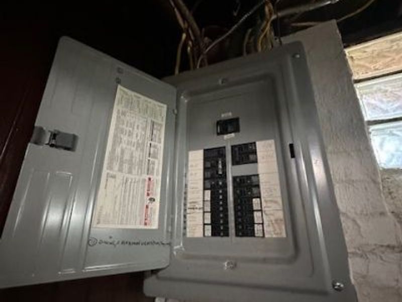 1011 Yellowstone Road, Cleveland Heights, OH 44121 Photo 15