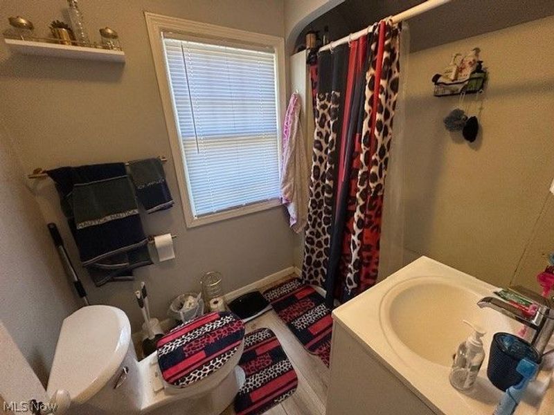 1011 Yellowstone Road, Cleveland Heights, OH 44121 Photo 6