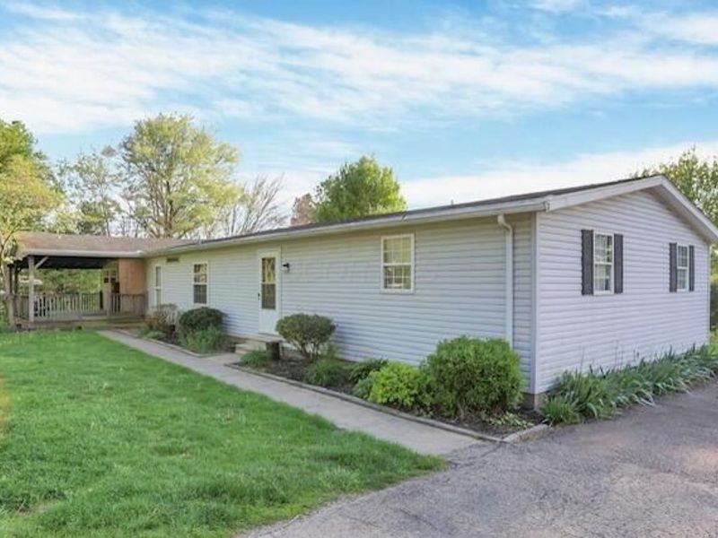 5905 Mainsville Rd Road SE, New Lexington, OH 43764 Photo 2