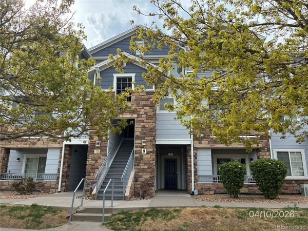 5255 Memphis Street, Unit 923, Denver, CO 80239