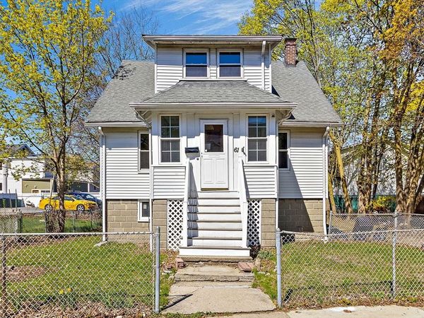 61 Ross St, Medford, MA 02155