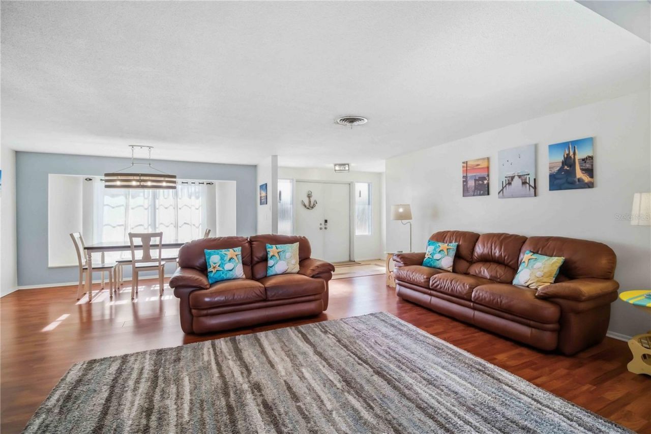 4012 99th Street W, Bradenton, FL 34210 Photo