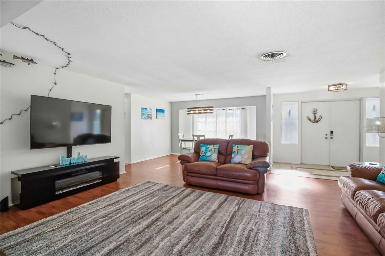 4012 99th Street W, Bradenton, FL 34210 Photo