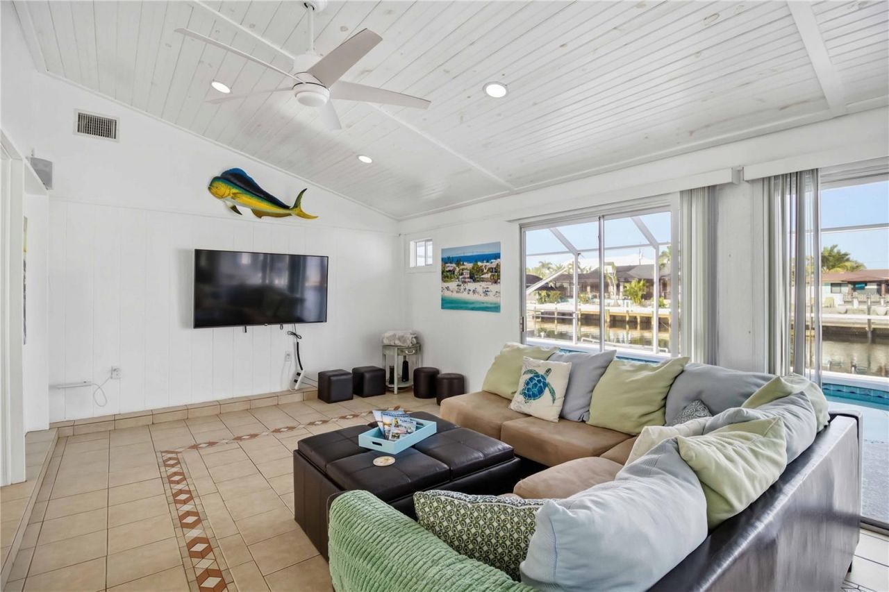 4012 99th Street W, Bradenton, FL 34210 Photo