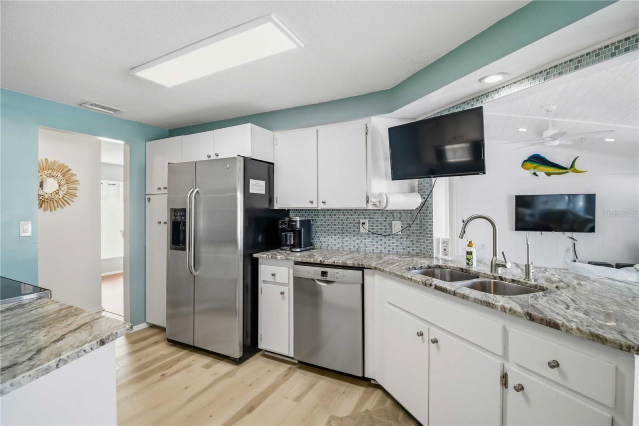4012 99th Street W, Bradenton, FL 34210 Photo