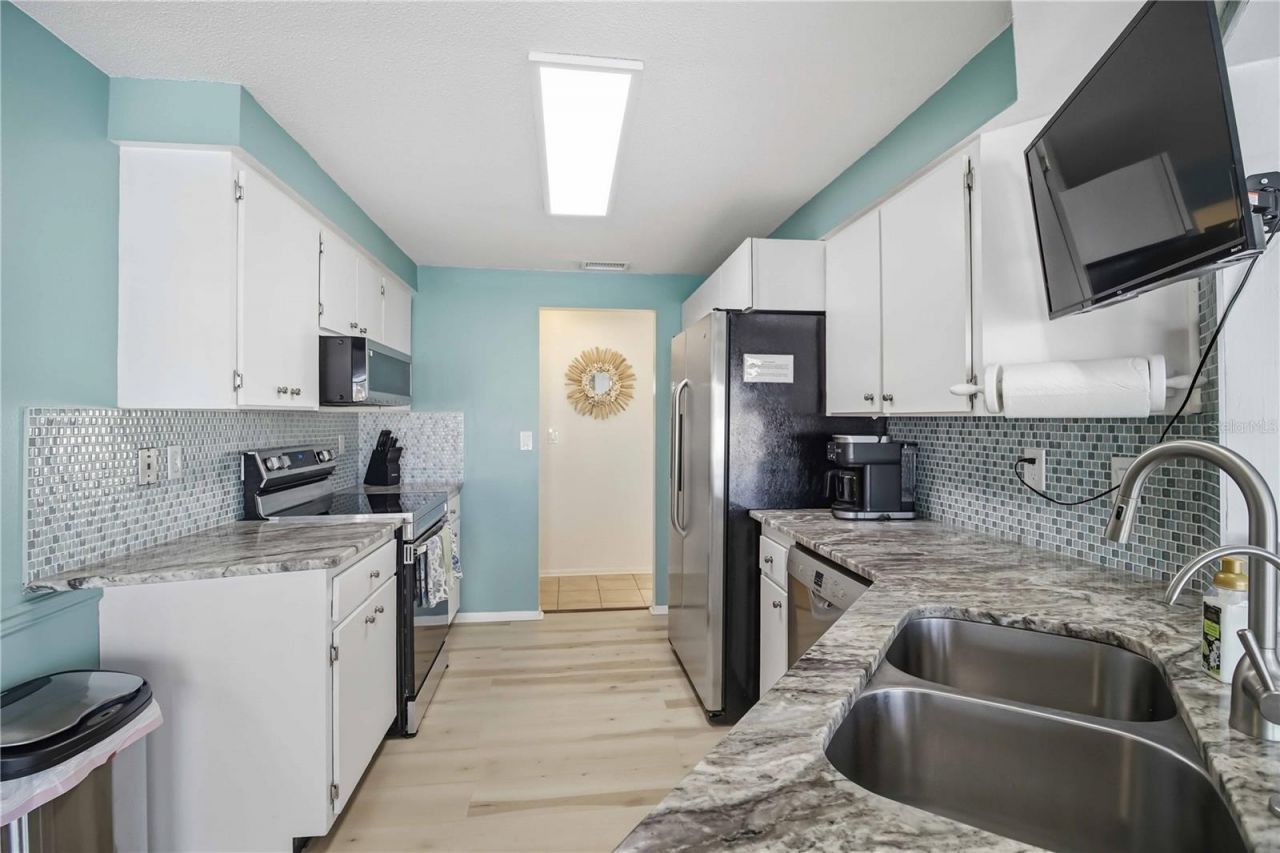 4012 99th Street W, Bradenton, FL 34210 Photo