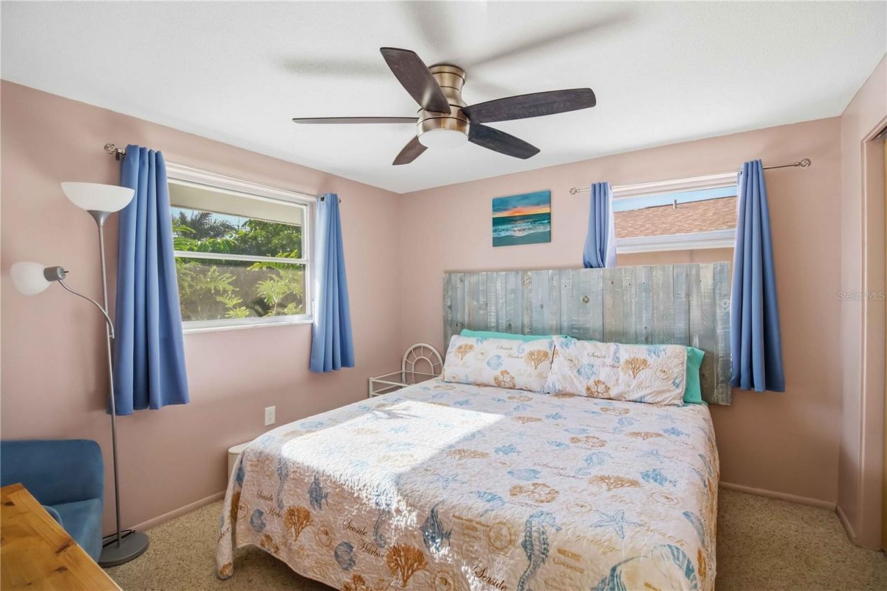 4012 99th Street W, Bradenton, FL 34210 Photo