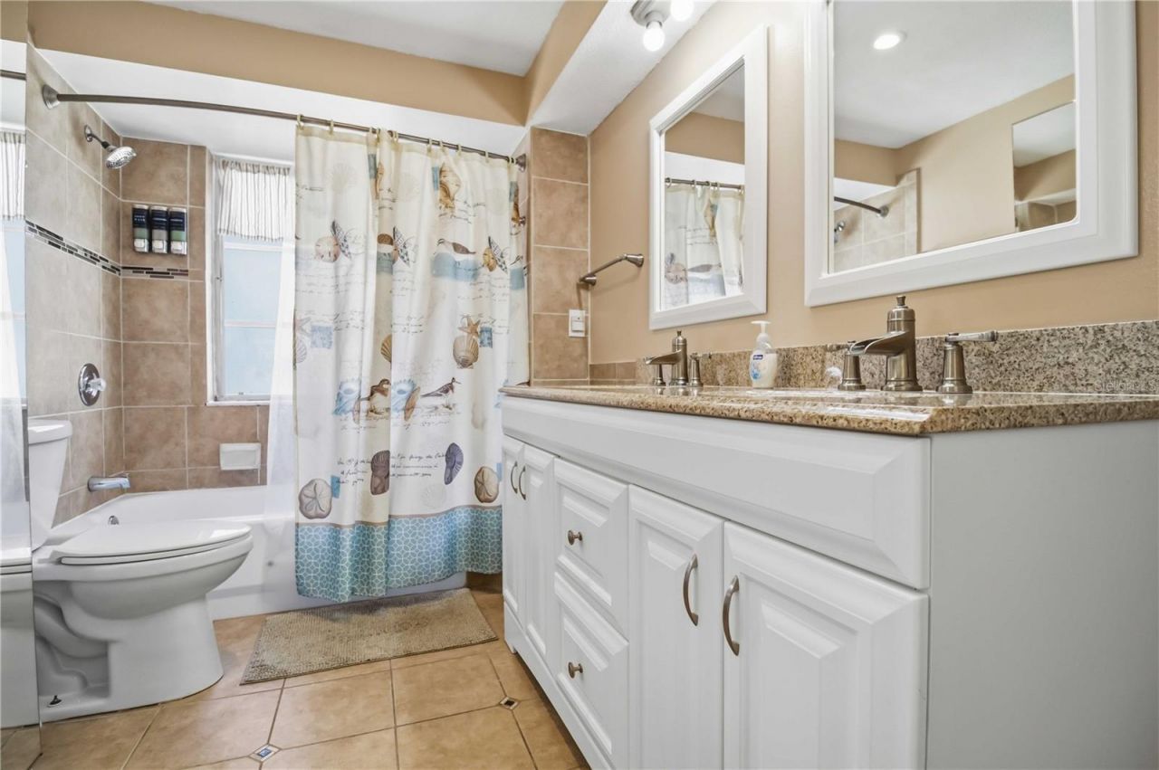 4012 99th Street W, Bradenton, FL 34210 Photo