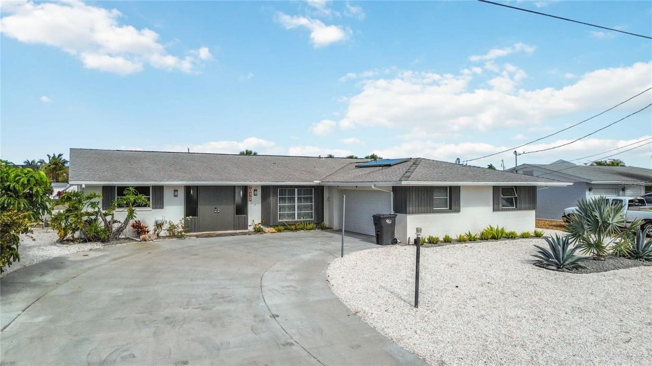 4012 99th Street W, Bradenton, FL 34210 Photo