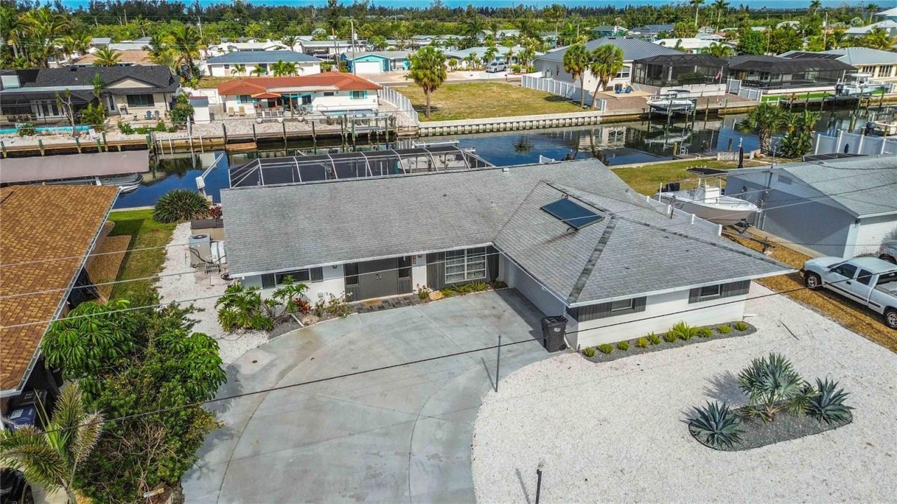 4012 99th Street W, Bradenton, FL 34210 Photo