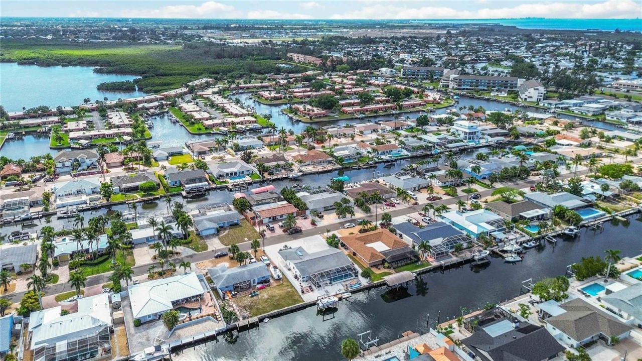 4012 99th Street W, Bradenton, FL 34210 Photo
