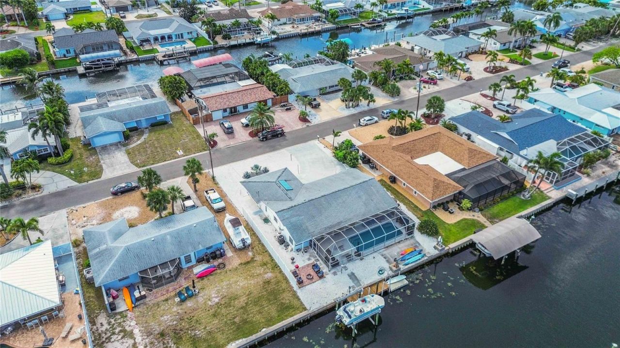 4012 99th Street W, Bradenton, FL 34210 Photo