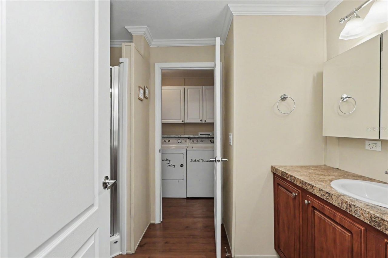 56348 Maple Road , Astor, FL 32102 Photo