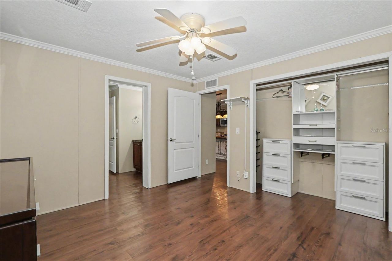 56348 Maple Road , Astor, FL 32102 Photo