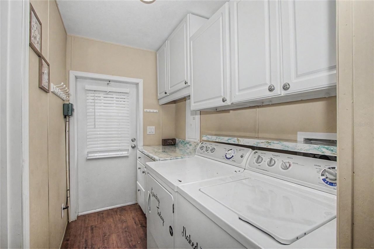 56348 Maple Road , Astor, FL 32102 Photo