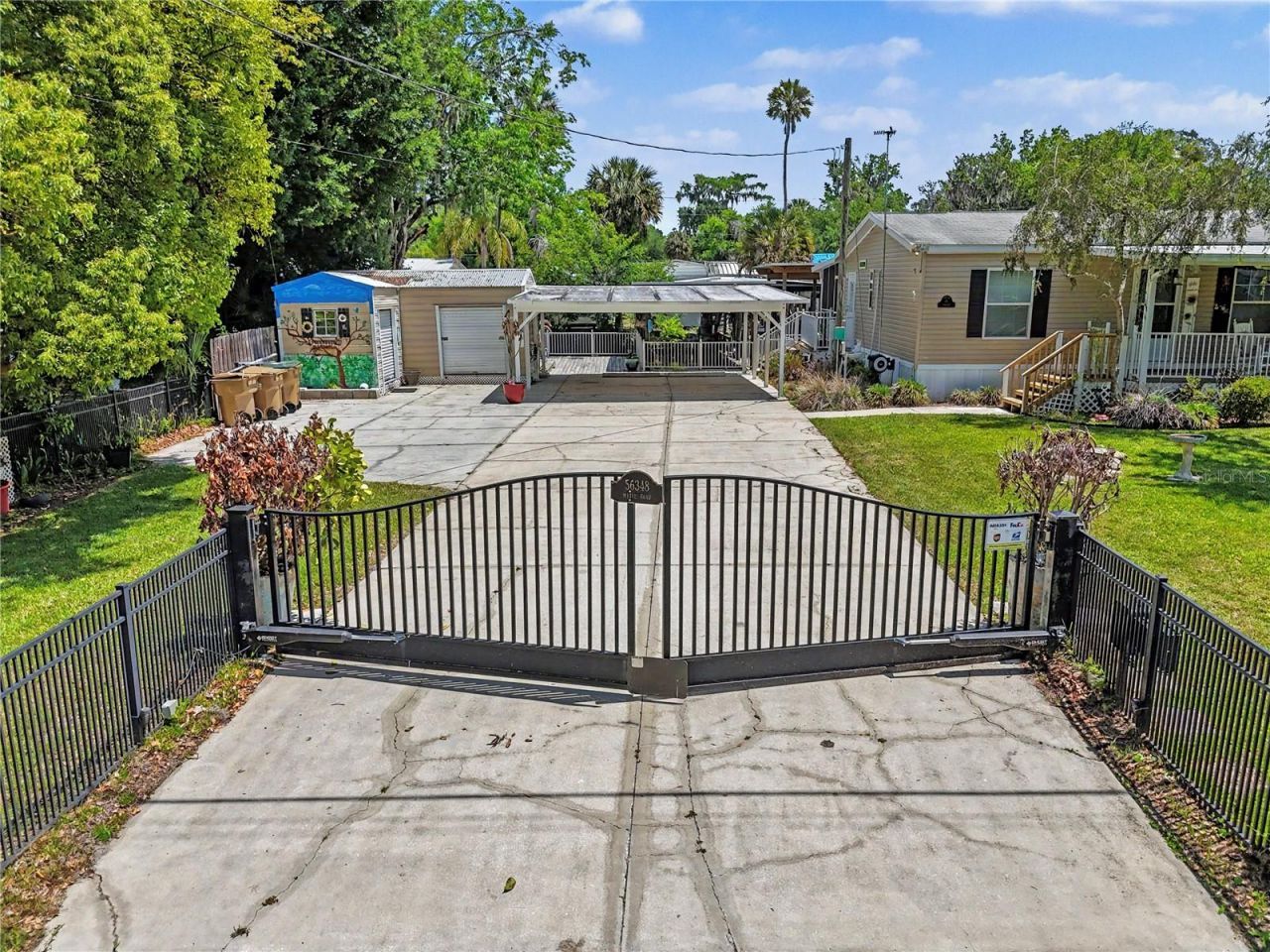 56348 Maple Road , Astor, FL 32102 Photo