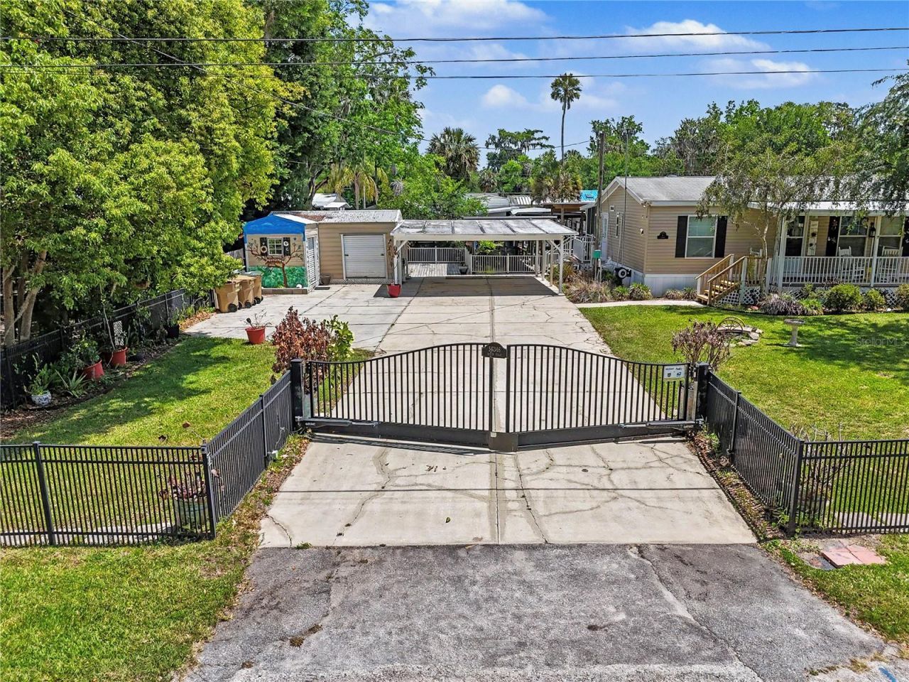 56348 Maple Road , Astor, FL 32102 Photo