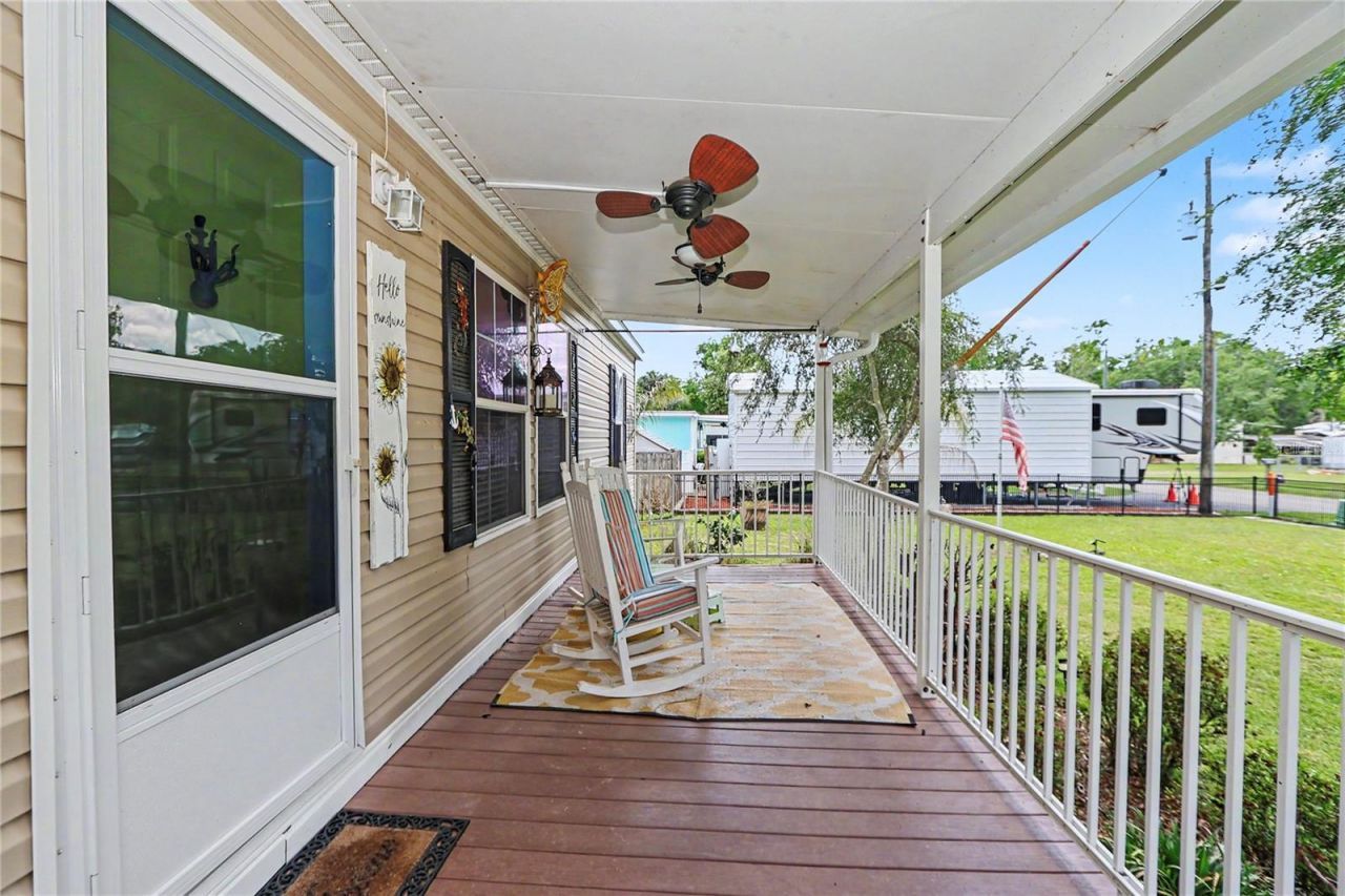 56348 Maple Road , Astor, FL 32102 Photo