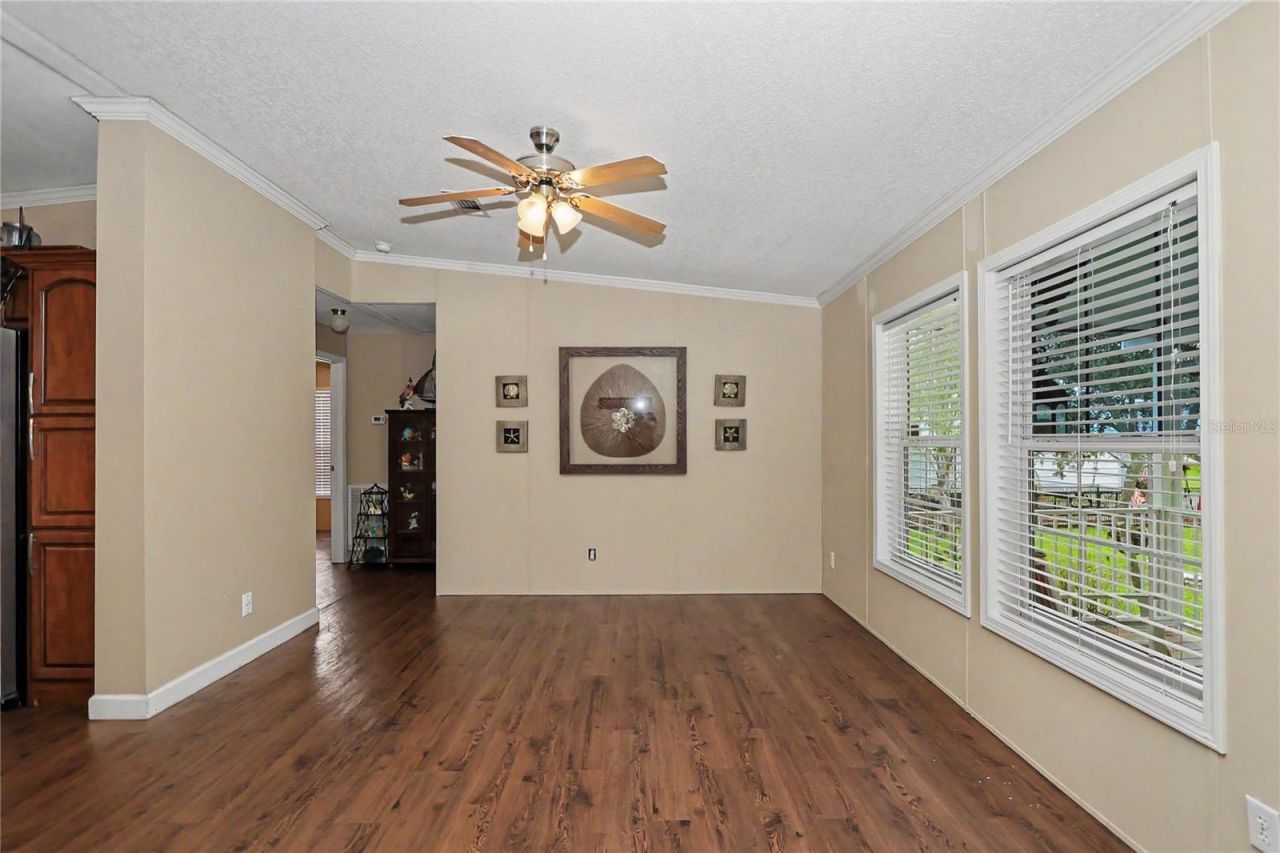 56348 Maple Road , Astor, FL 32102 Photo