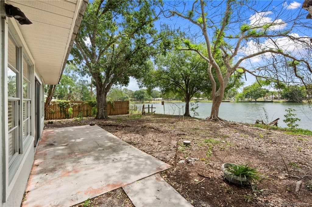 7005 Salerno Road, Fort Pierce, FL 34951 Photo