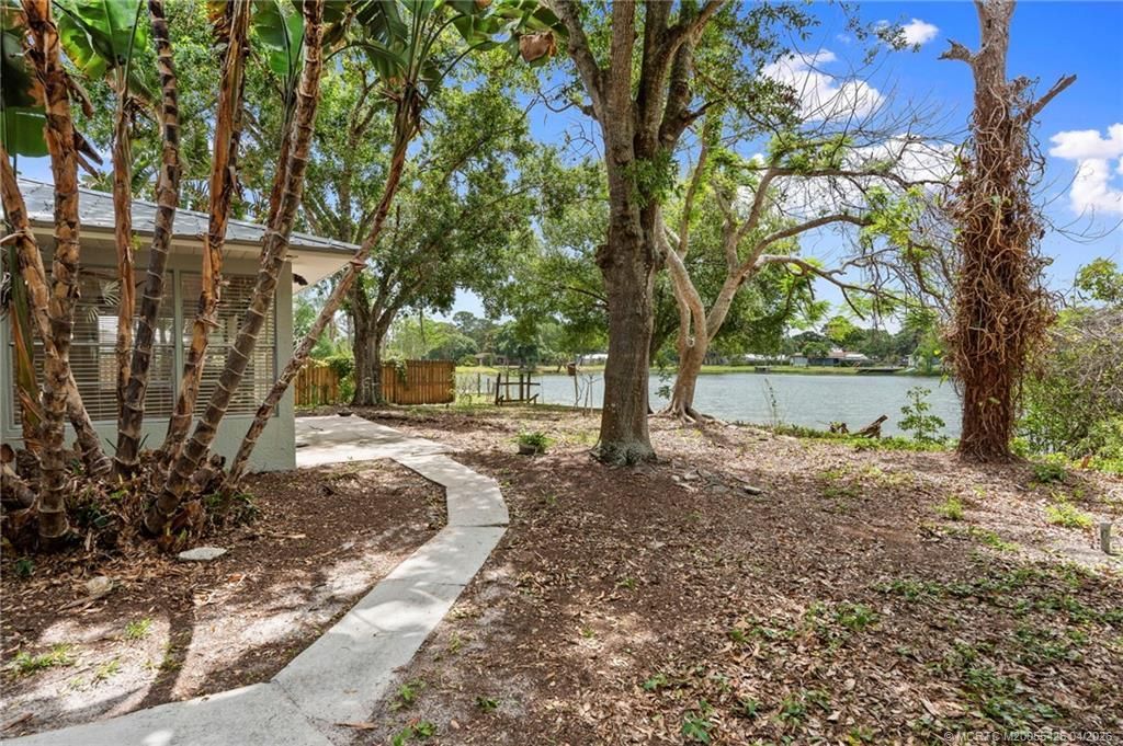 7005 Salerno Road, Fort Pierce, FL 34951 Photo