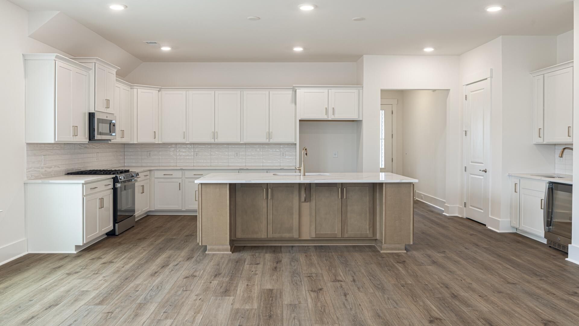 506 Ocean Mist Way Photo 1