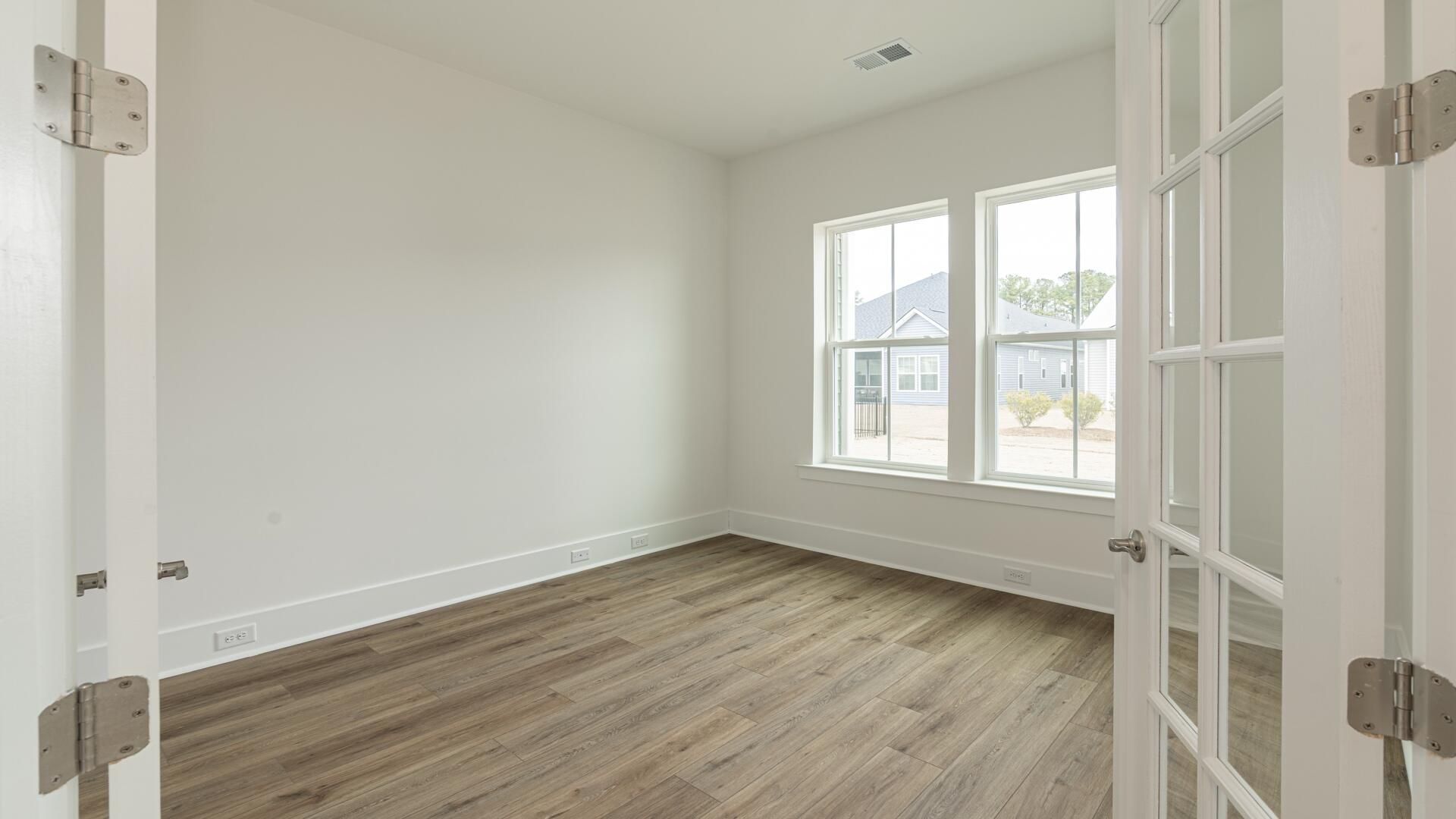 506 Ocean Mist Way Photo 10