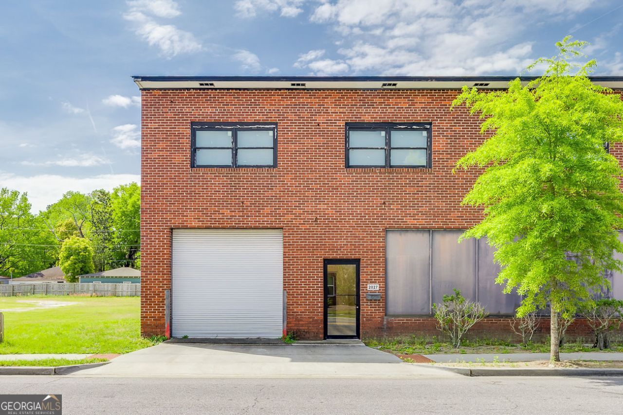 2023 E Gwinnett Street, Savannah, GA 31404 Main Photo